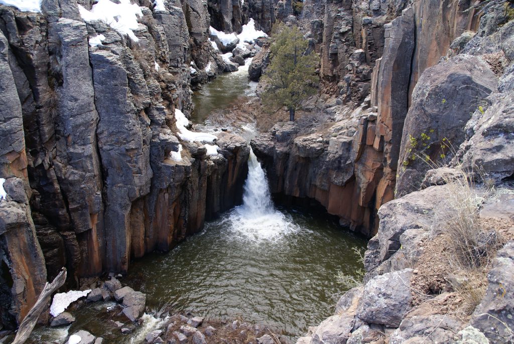 Sycamore Canyon waterfall
